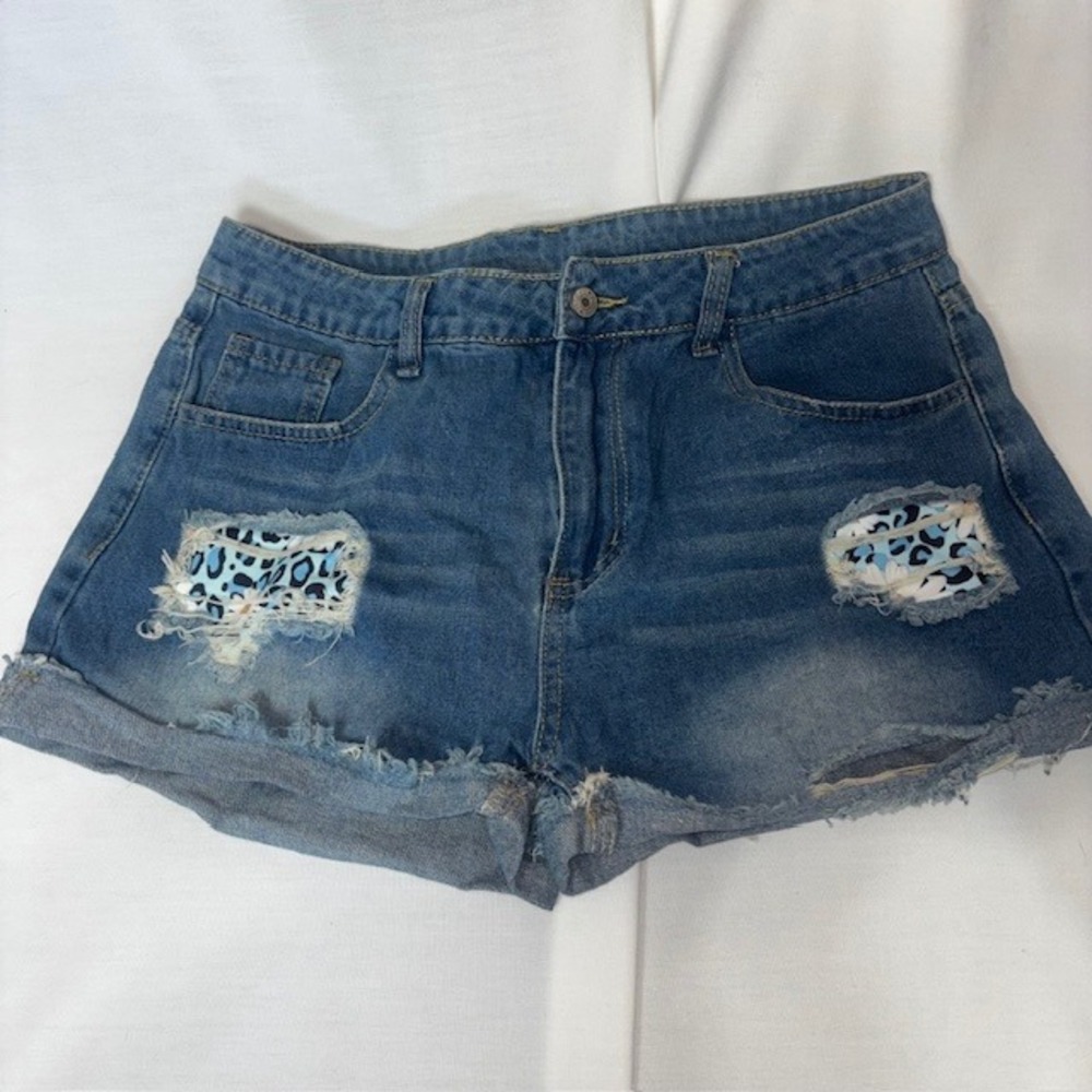Distressed Denim Shorts Size Large Blue Cuffed Hem Leopard Print Patch Cutoff